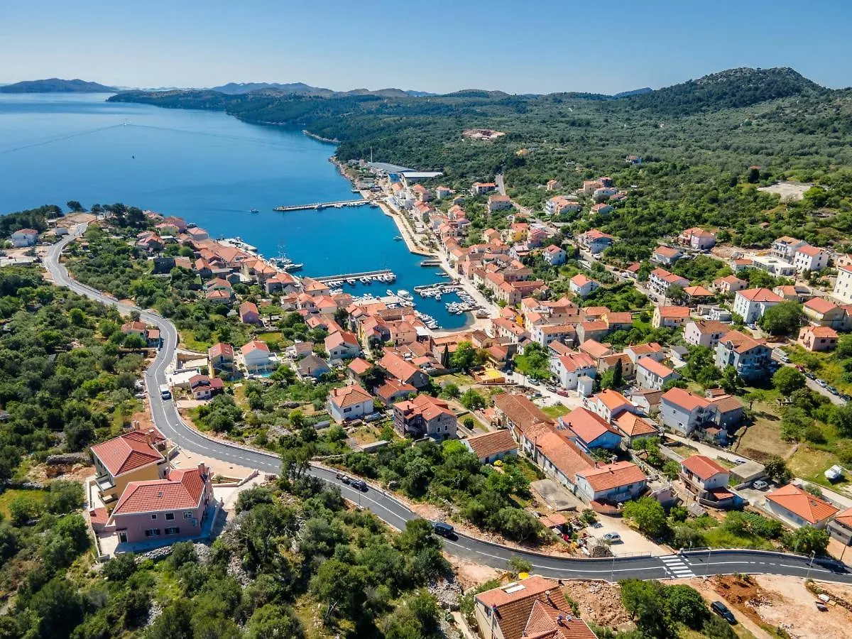 Teona Luxury Studio Apartment With Jacuzzi And Terrace Sea View Sali